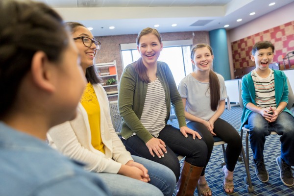 group of schoolchildren participate in discussion picture id985047724